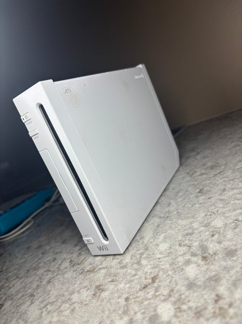 Nintendo Wii Console Bundle